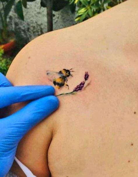 Bee And Flower Tattoo, Honey Bee Tattoo, Earthy Tattoos, Lavender Tattoo, Cool Wrist Tattoos, Leo Tattoos, Diamond Tattoos, Tasteful Tattoos, Cute Tiny Tattoos