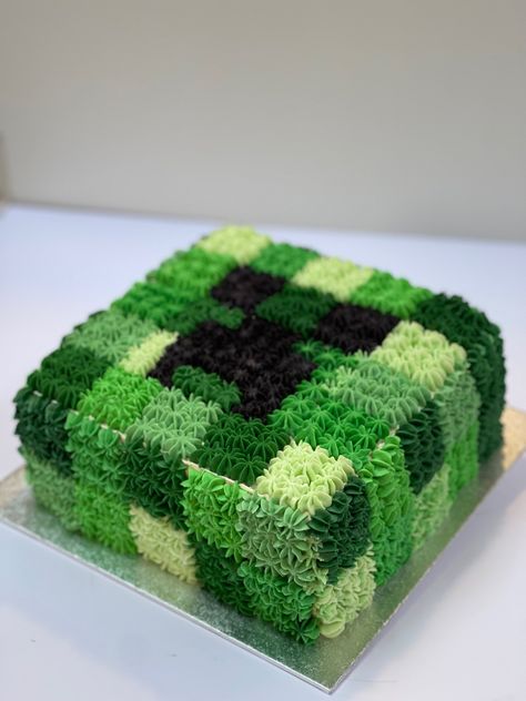 Minecraft cake Minecraft Ghast Cake, Minecraft Bee Cake, Minecraft Warden Cake, Minecraft Cake Simple, Minecraft Cakes For Boys Birthdays, Creeper Minecraft Cake, Minecraft Buttercream Cake, Minecraft Cake Buttercream, Minecraft Sheet Cake