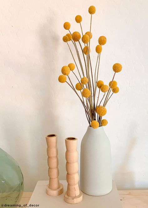 Billy Buttons, Taper Candle Holder, Dekor Diy, Wedding Crafts Diy, Pom Pom Crafts, Rustic Centerpieces, Taper Candle Holders, Wedding Crafts, Dried Flower Arrangements