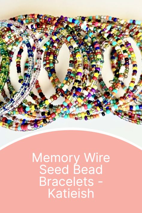 Seed Bead Memory Wire Bracelet, Diy Memory Wire Bracelets, Diy Seed Bead Bracelet Tutorials, Easy Homemade Bracelets, Memory Wire Bracelets Ideas, Wire Beaded Bracelets, Memory Wire Bracelets Tutorial, Memory Wire Bracelets Diy, Wire Bracelets Diy