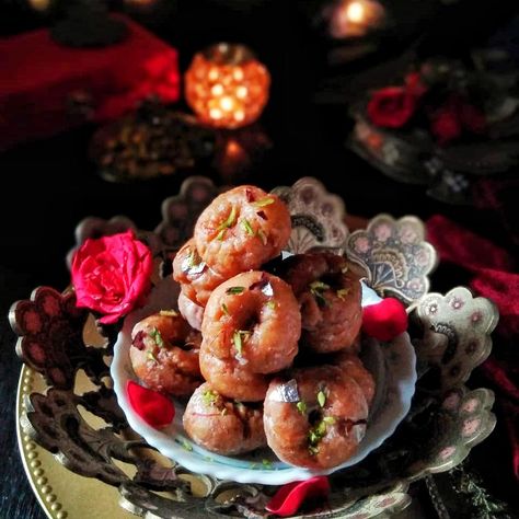 Also known as "the indian donut" this super sweet super crispy treat is sure to make your heart sing.. #food #meal #foods #healthyfood #keto Sweets Photography, Indian Food Photography, Cooking Book, Sweet Recipe, Sugar Syrup, Indian Dessert Recipes, India Food, Indian Sweet, Indian Desserts