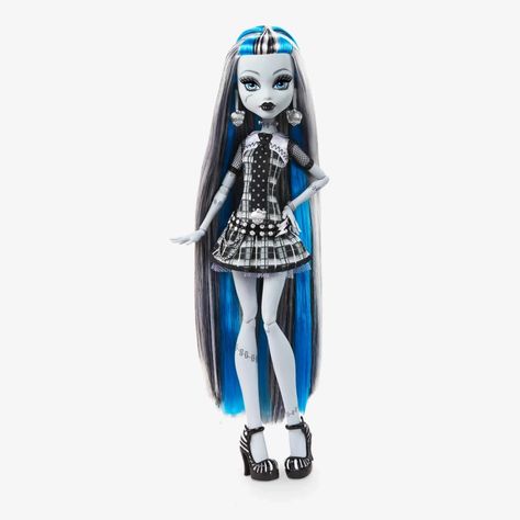 Monster High Wiki, New Monster High Dolls, Howleen Wolf, Original Monster, New Disney Princesses, Frankie Stein, Lagoona Blue, Strappy Pumps, Blue Highlights