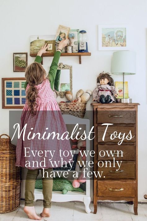 Our Minimalist Toy Collection - Cottage Chronicles Minimal Toys, Toy Minimalism, Minimal Playroom, Minimalist Toys, Simple Childhood, Minimalist Cleaning, Minimalistic House, Crunchy Life, Minimalist Tips