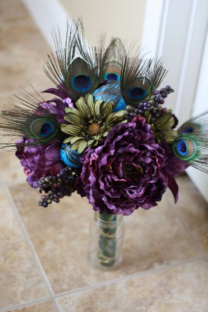 I love peacock feathers!  I never thought of adding them to a flower arrangement to add some pizazz....this is perfect! Invitation Card Sample, Green Themed Wedding, Peacock Theme, Peacock Wedding, Green Theme, Peacock Feathers, Here Comes The Bride, Wedding Flower, Wedding Bells