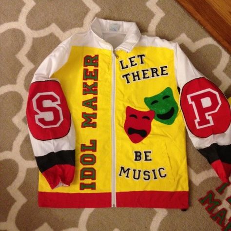 DIY Salt N Pepa jacket 80s costume Salt And Peppa Costumes, Salt N Peppa Costume, Salt N Peppa Outfits 90s, 90s Party Ideas, Felt Lettering, Sewing Costumes, 80s Party Decorations, 80's Theme, Salt N Peppa