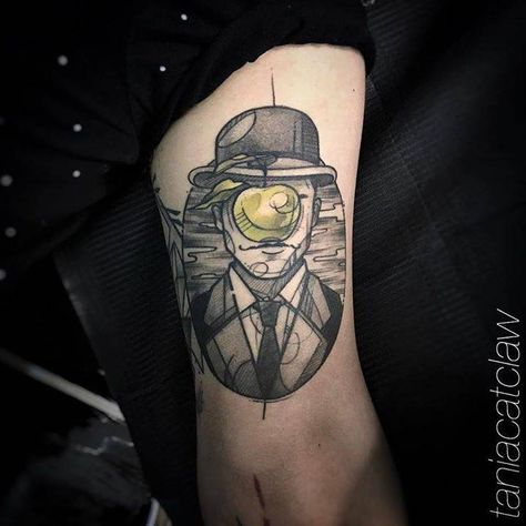 Son Of Man Tattoo, Man In The Mirror Tattoo, The Lovers Rene Magritte Tattoo, Magritte Lovers Tattoo, The Lighthouse Tattoo Movie, Coronas Tattoo, Tattoo Back Of Arm, Music Quote Tattoos, Tattoo On The Back