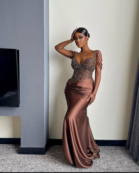 Brown African Dress, Nigerian Bridesmaid Dresses Classy, African Bridesmaid Dresses Styles, Chief Bridesmaid Dresses Nigerian, Glam Bridesmaid Dresses, Nigerian Bridesmaid Dresses, Brown Pearls, Beaded Prom Dresses, Brown Bridesmaid Dresses