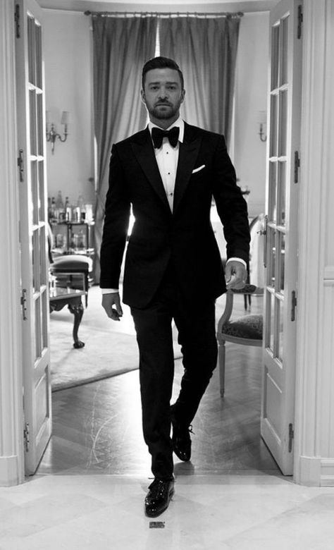 Suit And Tie Justin Timberlake, Justin Timberlake Suit And Tie, Justin Timberlake Fashion, Justin Timberlake Photoshoot, Men Suit Photoshoot, Justin Timberlake Style, Justin Timberlake Wallpaper, Britney Spears Justin Timberlake, Formal Photoshoot