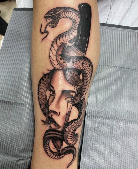 Knife Snake Tattoo, Mirror Tattoos, Medusa Snake, Knife Tattoo, Horror Drawing, Men Tattoo, Medusa Tattoo, Black Work, Snake Tattoo