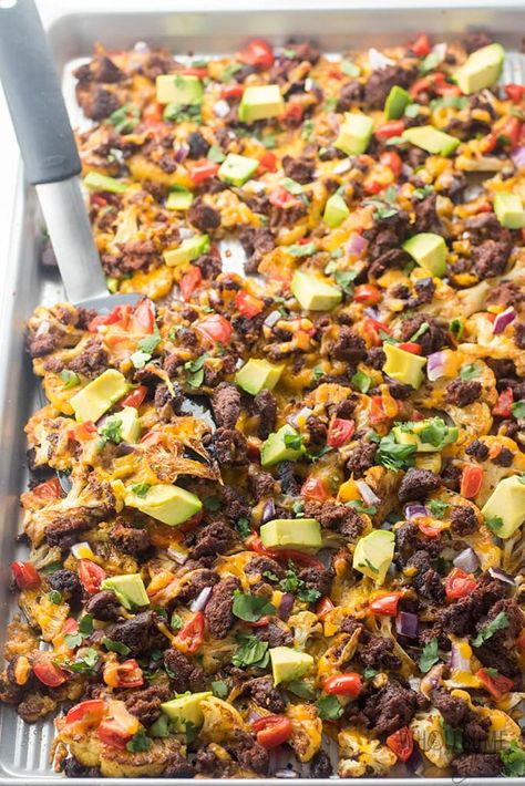 Easy Healthy Cauliflower Nachos Recipe with Ground Turkey Taco Meat Turkey Recipes Healthy, Quick Ground Turkey Recipes, Cauliflower Nachos, Turkey Ground, Healthy Nachos, Dinner Meat, Ground Turkey Recipes Healthy, Ground Turkey Tacos, Nachos Recipe Easy