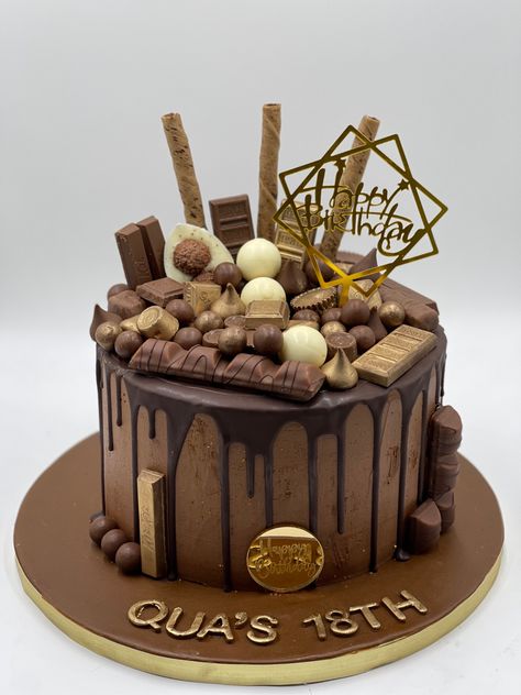 Unique Chocolate Cake Design, Chocolate Overload Cake, Costco Cake, 22nd Birthday Cakes, Candy Birthday Cakes, Chocolate Cake Designs, Birthday Cake Flavors, Cake Writing, New Year's Cake