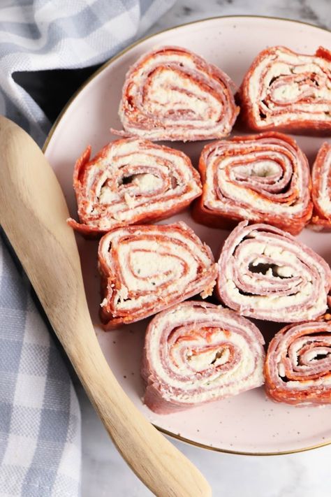 Keto Boursin Roll Ups Boursin Salami Roll Ups, Salami Boursin Cheese Roll Ups, Boursin Pinwheels, Dried Beef Roll Ups, Salami Cream Cheese Roll Ups, Salami Appetizer, Salami Rolls, Beef Roll Ups, Ham Roll Ups