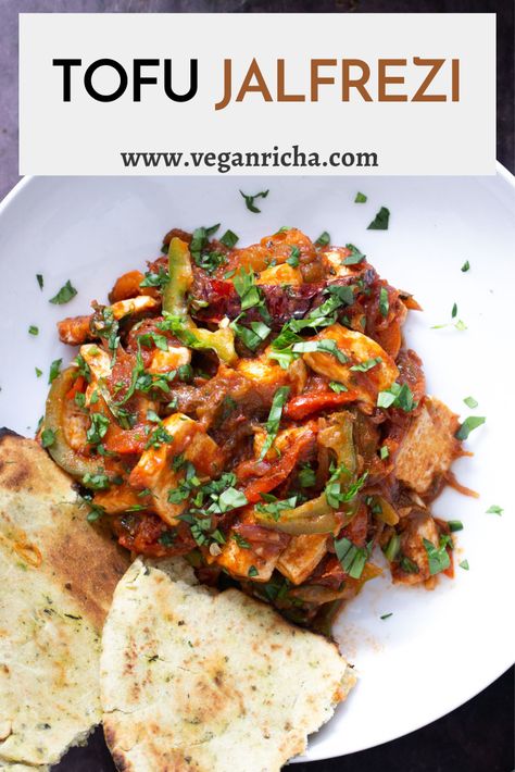 Vegan Tofu Jalfrezi Curry - pan seared tofu and bell peppers simmered in a spicy gravy flavored with a blend of fresh ginger and garlic, along with Indian spices. Serve with naan! Tomato Stir Fry, Protein Entrees, Curry Pan, Jalfrezi Curry, Vegetable Jalfrezi, Seared Tofu, Vegetarian Recepies, Spicy Gravy, Vegan Tofu