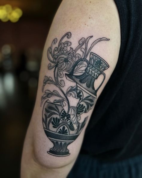 Broken vase 🩵 done at @petit.cheval.studio #vasetattoo #brokenvasetattoo Ceramic Vase Tattoo, Broken Vase With Flowers Tat, Skull Vase Tattoo, Glass Vase Tattoo, Blue Vase Tattoo, Cracked Vase Tattoo, Japanese Vase Tattoo, Plant Vase Tattoo, Amphora Tattoo