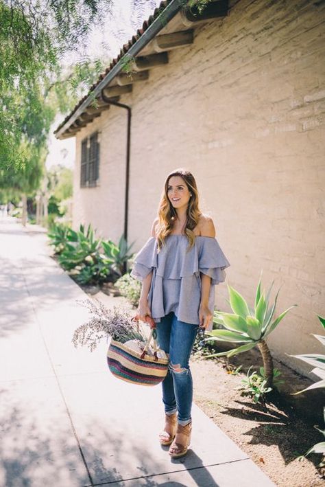 Santa Barbara Farmer’s Market Napa Valley Outfit Spring, Santa Barbara Outfit, Napa Valley Outfit, Valley Outfit, Stuart Weitzman Wedges, Gal Meets Glam, Summer Style Casual, Napa Valley, Santa Barbara