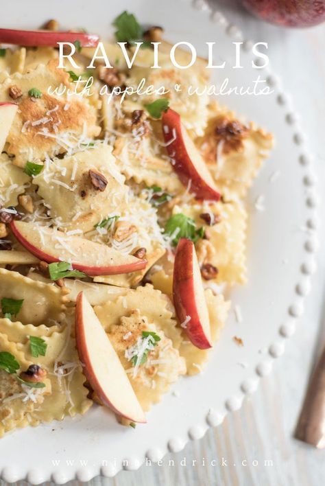 Raviolis with Apples and Walnuts Recipe | Raviolis with Apples and Walnuts Recipe is a family favorite and crowd-pleaser that you can toss together easily on a weeknight with raviolis, apples, walnuts, chicken, garlic, and parsley! #ravioli #apple #walnut #recipe #dinner #chickendinner Sheet Pan Dinner Ideas, Walnuts Recipe, Crazy Food, Chicken Garlic, Apple Walnut, Walnut Recipes, Recipe Dinner, Food Crush, Easy Weeknight Dinner