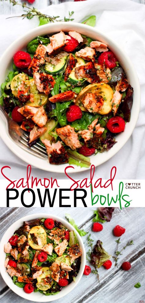 (paleo) Salmon Salad Veggie Power Bowls with Raspberry and Balsamic Glaze. Finally, a salad this is packed with flavor, healthy fats, and amazing antioxidants! Zucchini, thyme, seasonal greens, grilled salmon, and raspberries make one POWERful and delicious combo. Veggie Power Bowls, Salad Salmon, Bowls Healthy, Paleo Salmon, Paleo Salad Recipes, Power Salad, Paleo Salads, Power Bowls, Veggie Bowl