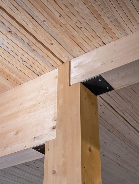 Timber Frame Joints, Timber Joints, Timber Frame Joinery, Timber Frame Barn, Danish Architecture, Framing Construction, Timber Architecture, Timber Buildings, Wood Building