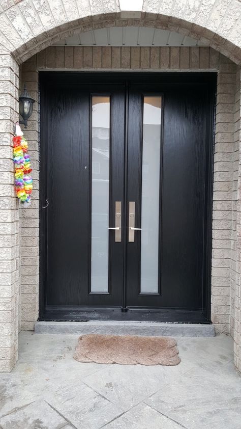 Modern Double Front Doors, Exterior Double Front Doors, Modern Front Entry, Fiberglass Double Entry Doors, Glass Entry Door, Front Double Door, Front Doors With Glass, Double Front Entry Doors, Cedar House