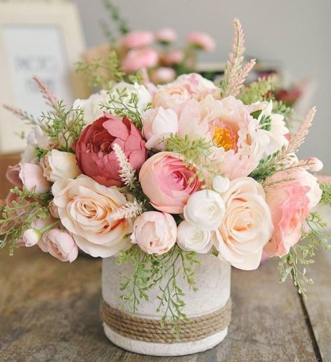 Luxury Flower Arrangement, Ftd Flowers, Birthday Flowers Bouquet, Idee Babyshower, Flower Box Gift, Flower Gift Ideas, Flowers Bouquet Gift, Flower Arrangements Diy, Fresh Flowers Arrangements