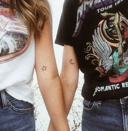 36 Ideas Tattoo Tiny Moon Stars #tattoo Best Friend Tattoos Matching, Tattoos Galaxy, Friend Tattoos Matching, Sisters Tattoos, Tattoos Moon, Bff Tats, Moon Star Tattoo, Star Tattoo Meaning, Tattoo Journal