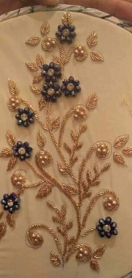 Types Of Beads For Embroidery, Bead Embroidery Patterns Beadwork Design, Tambour Beading, Gold Work Embroidery, Engagement Mehndi Designs, Hand Beaded Embroidery, Diy Bead Embroidery, Motifs Perler, Beadwork Designs