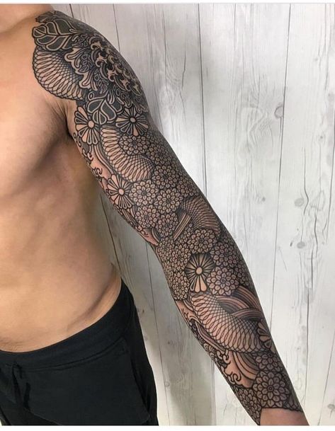 Geomatic Tattoo Design, Geometric Tattoo Sleeve Designs, Molecule Tattoo, Dr Woo, Tattoo Coloring Book, Geometric Sleeve Tattoo, African Tattoo, Forearm Band Tattoos, Small Forearm Tattoos