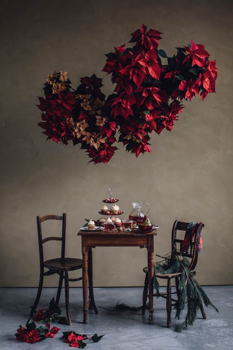 Zara Home Christmas, New Year Is Coming, Photography Location, Flower Installation, Floral Chandelier, Coron, Deco Floral, Bougainvillea, The Ceiling