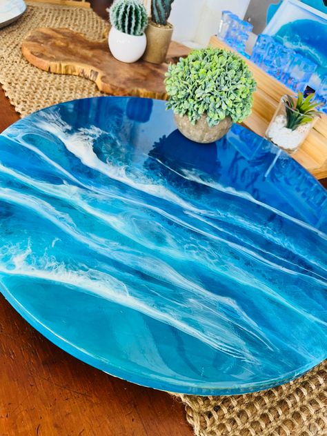 Lazy Susan Resin Art, Resin Lazy Susan Diy, Epoxy Resin Lazy Susan Diy, Resin Lazy Susan, Diy Lazy Susan, Epoxy Art, Resin Pour, Resin Projects, Diy Resin Art