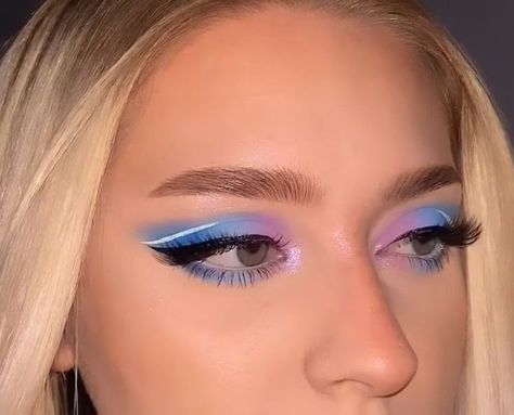 Disney Eye Makeup, Stitches Makeup, Makeup Ojos, Makeup Tumblr, Cute Halloween Makeup, Makeup Hacks Tutorials, Ethereal Makeup, Pinterest Makeup, Dope Makeup