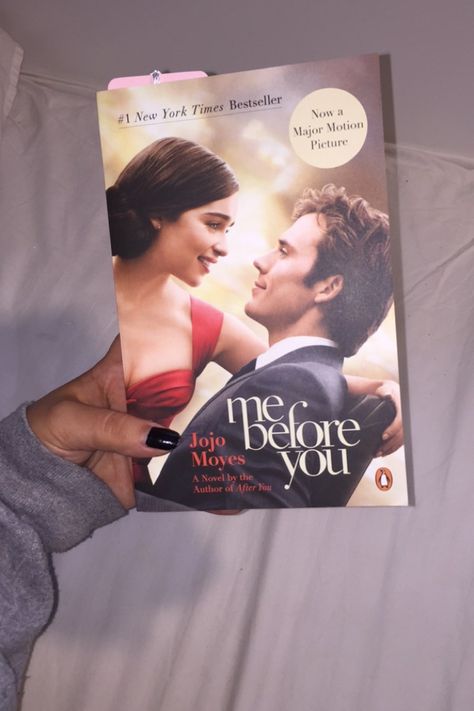 Me Before You Book, Me Before You, Jojo Moyes Books, Book Wishlist, Jojo Moyes, Fav Books, Rich Family, Quotes Thoughts, Romantic Books