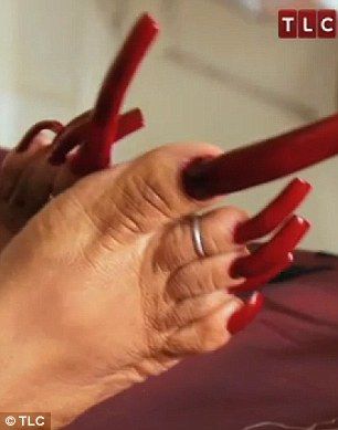 A woman who was once addicted to growing the nails on her hands has now grown her toenails to a staggering four inches Long Nail Art Designs, Bad Nails, Bus Girl, Long Toenails, Long Fingernails, Long Nail Art, Crazy Nail Art, Beauty Hacks Nails, Long Nail