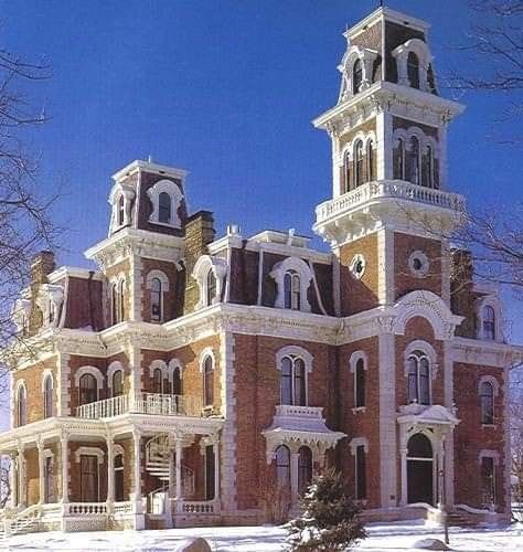 Terrace Hills mansion,   Des Moines Iowa Victorian Porches, Historical Mansions, Unusual Houses, Pretty Buildings, Interesting Houses, Brick Homes, Rococo Revival, Victorian Porch, Historical Homes