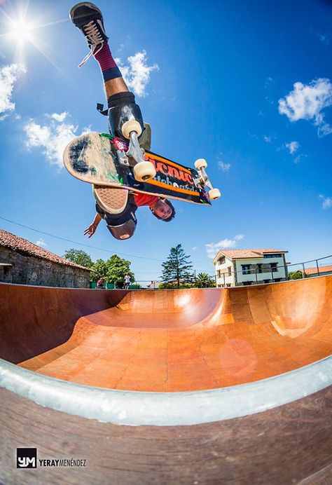 Nass Festival, Skate Bowl, Skateboarding Magazine, Sport Aesthetic, Asturias Spain, Sports Aesthetic, Aesthetic Inspiration, Aesthetic Beauty, Extreme Sports