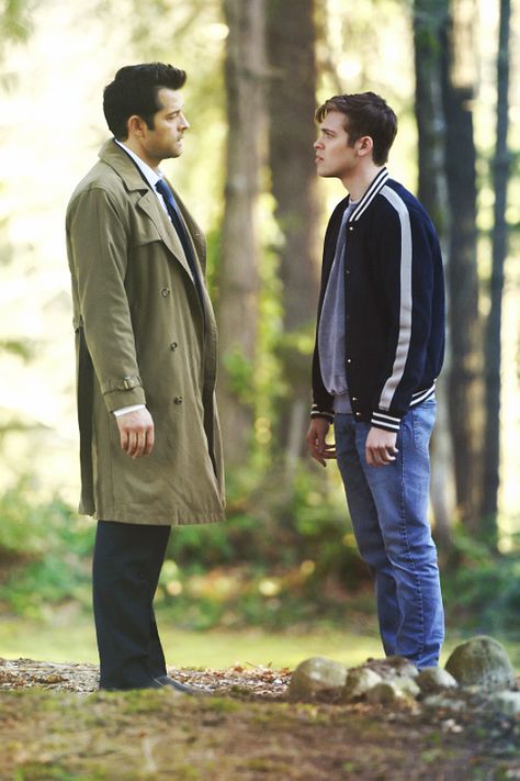 Jack Kline And Castiel, Jack And Castiel, Supernatural Jack Kline, Castiel And Jack, Cass Supernatural, Supernatural Jack, Flap Jack, Alex Calvert, Jack Kline