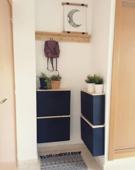 Ikea Hacks Entryway Small Spaces, Trones Hack Ideas, Ikea Trones Bathroom, Ikea Entryway Ideas Small Spaces, Ikea Trones Bedroom, Ikea Porch Ideas, Ikea Entrance Hall Ideas, Ikea Trones Hack Entryway, Shoe Storage For Small Entryway