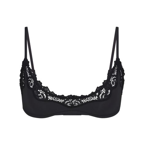 FITS EVERYBODY LACE SCOOP BRALETTE | ONYX Bra Calculator, Fall Shopping, Lace Bralette, Second Skin, Fashion Tees, Style Ideas, Lace Detail, Pullover Styling, Women's Intimates