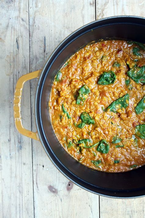 Red lentil dahl (dal, daal) is a 20 minute tasty Indian curry recipe. Stovetop, slow cooker and Instant Pot dal methods. Vegetarian, vegan, gluten free. #dal #dhal #dahl #glutenfreevegan #redlentildal #veganindiancurry #indiancurry #lentildalinstantpot Tarka Dahl, Red Lentil Dahl Recipe, Red Lentil Dahl, Lentil Spinach, Lentil Dhal, Veggie Desserts, Red Spinach, Dahl Recipe, Lentil Dahl