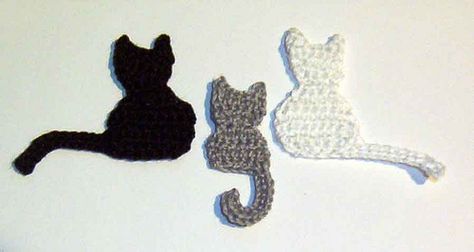 Cat Pack Attack Vol 1 Appliques by Cecinatrix, and more free crochet patterns for cat lovers! #crochet Knit Applique, Crochet Cats, Crochet Appliques, Crochet Embellishments, Cats Pattern, Cat Applique, Microcar, Confection Au Crochet, Easy Crochet Patterns Free