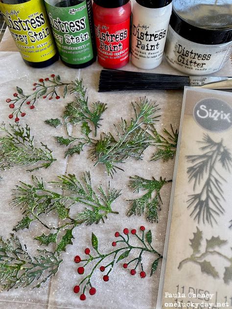 Tim Holtz Holiday Brushstroke, Christmas Cards Scrapbooking, Christmas Papercraft, Christmas Toppers, Metallic Wrapping Paper, Christmas Package, Tim Holtz Crafts, Christmas Leaves, Tim Holtz Dies