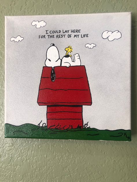 Snoopy Paintings On Canvas Easy, Cute Snoopy Drawing, Snoppy Paintings, Snoopy Painting Ideas, Snoopy Canvas Painting, Snoopy Drawing Easy, Snoopy Paintings On Canvas, Peanuts Painting, Stuff To Paint Easy