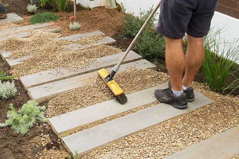 Native Garden Path, Diy Stairs Outdoor, Sleepers In Garden, Austin Garden, Gravel Pathway, Front Verandah, Paving Ideas, Australian Native Garden, Path Ideas