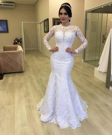 Decent Wedding Gowns, Plus Size Mermaid Wedding Dress, Gown With Long Sleeves, Plus Size Mermaid, Wedding Dress Elegant, African Wedding Attire, African Wedding Dress, Bridal Dresses Lace, Long Sleeve Wedding Dress Lace