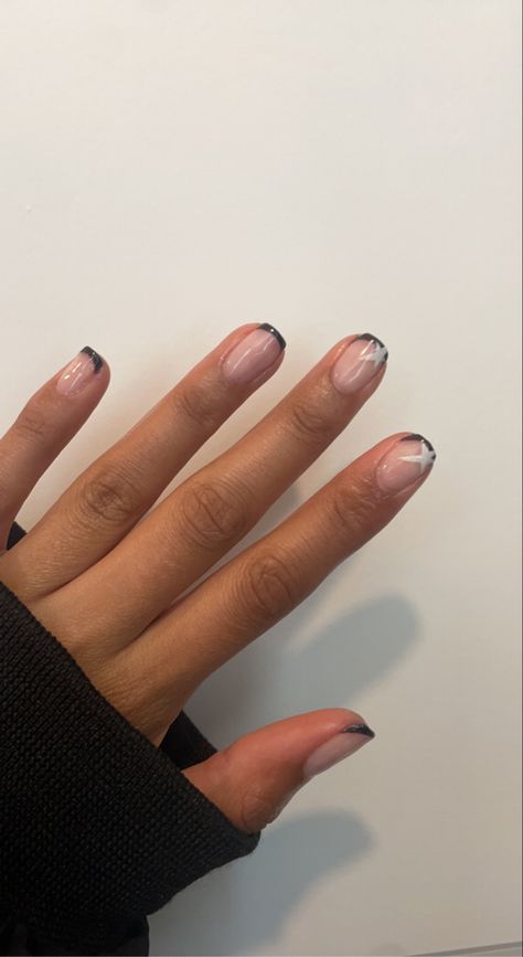 Short Nails Inspo Aesthetic Square, Fun Short French Tip Nails, Simple Nail Art Square Nails, Super Short Nail Inspo Aesthetic, French Nails Inspo Short, Nail Ideas For Short Nails Simple, Nail Designs Really Short Nails, Simple Easy Nail Designs Short, Black Mini French Tip Nails