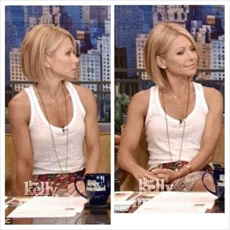 New haircut, Kelly Ripa Inspired | Yellow Beads and Me Kelly Ripa Hair, Kelly Ripa, New Haircut, Penteado Cabelo Curto, New Haircuts, Hair Envy, Hair Today, Great Hair, Hair Dos