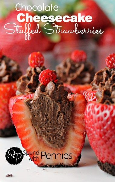 Totally Irresistible Chocolate Cheesecake Stuffed Strawberries Potluck Dessert, Cheesecake Stuffed Strawberries, Baking Lessons, Stuffed Strawberries, Strawberry Butter, Party Bites, Bee Sweet, Cholesterol Foods, Gorgeous Gourds