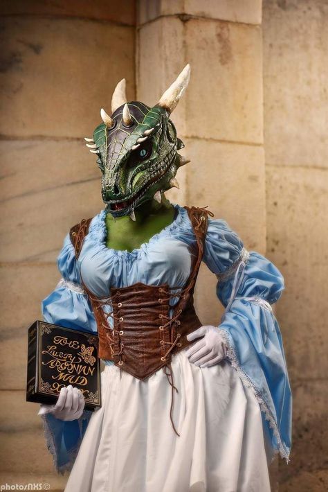 Lusty Argonian Maid Cosplay - Imgur Lizard Woman, Skyrim Argonian, Argonian Maid, Skyrim Nexus Mods, Jenna Lynn, Female Monster, Elder Scrolls Art, Creepy Costumes, Maid Cosplay