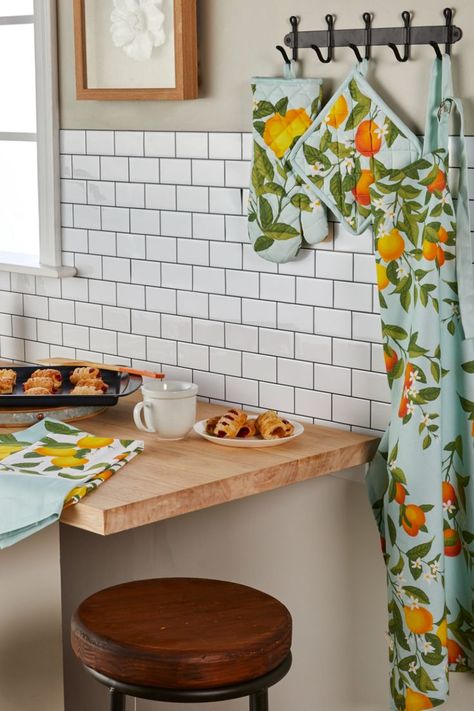 Update Your Kitchen Style with Vern Yip Citrus Grove Collection by SKL Home Vern Yip, Citrus Grove, Kitchen Gift, Pretty Patterns, Kitchen Style, Kitchen Space, Shower Curtains, Kitchen Decor, Home Kitchens