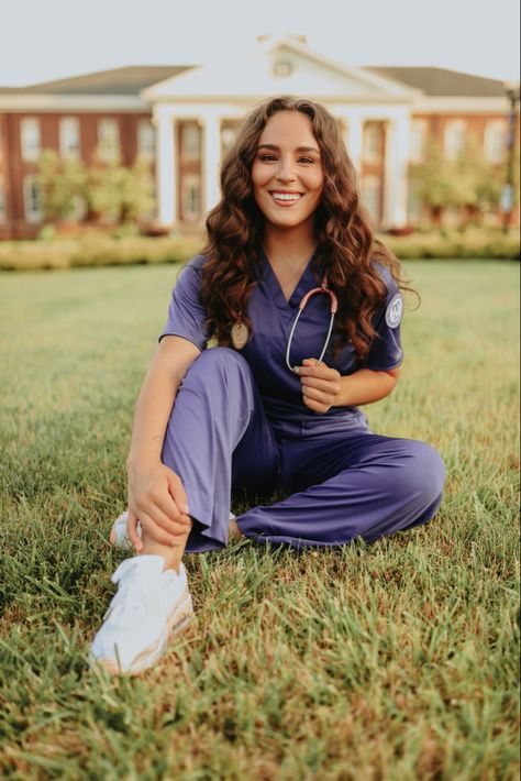 Senior Pics In Scrubs, Graduation Picture Nursing, Accepted Into Nursing School Pictures, Cap And Gown Nursing Pictures, Graduation Nursing Pictures Photo Ideas, Scrub Graduation Photoshoot, Future Nurse Senior Pictures, Nursing School Headshots, Professional Nursing Pictures