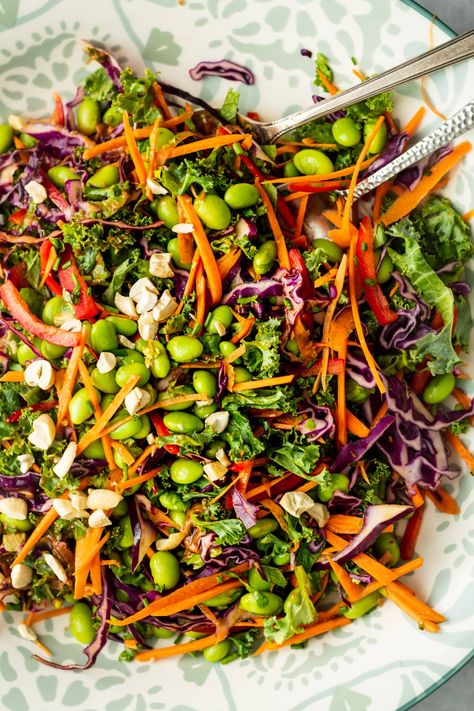 Peanut Butter Dressing, Edamame Recipes Salad, Butter Dressing, Grain Salads, Edamame Recipes, Edamame Salad, Slender Kitchen, Superfood Salad, Salad Toppings